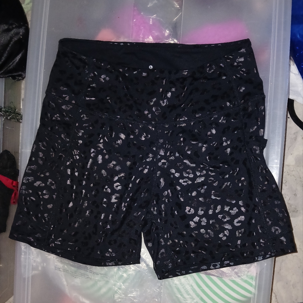 Women's Activewear Shorts❗Last Chance To Buy‼️